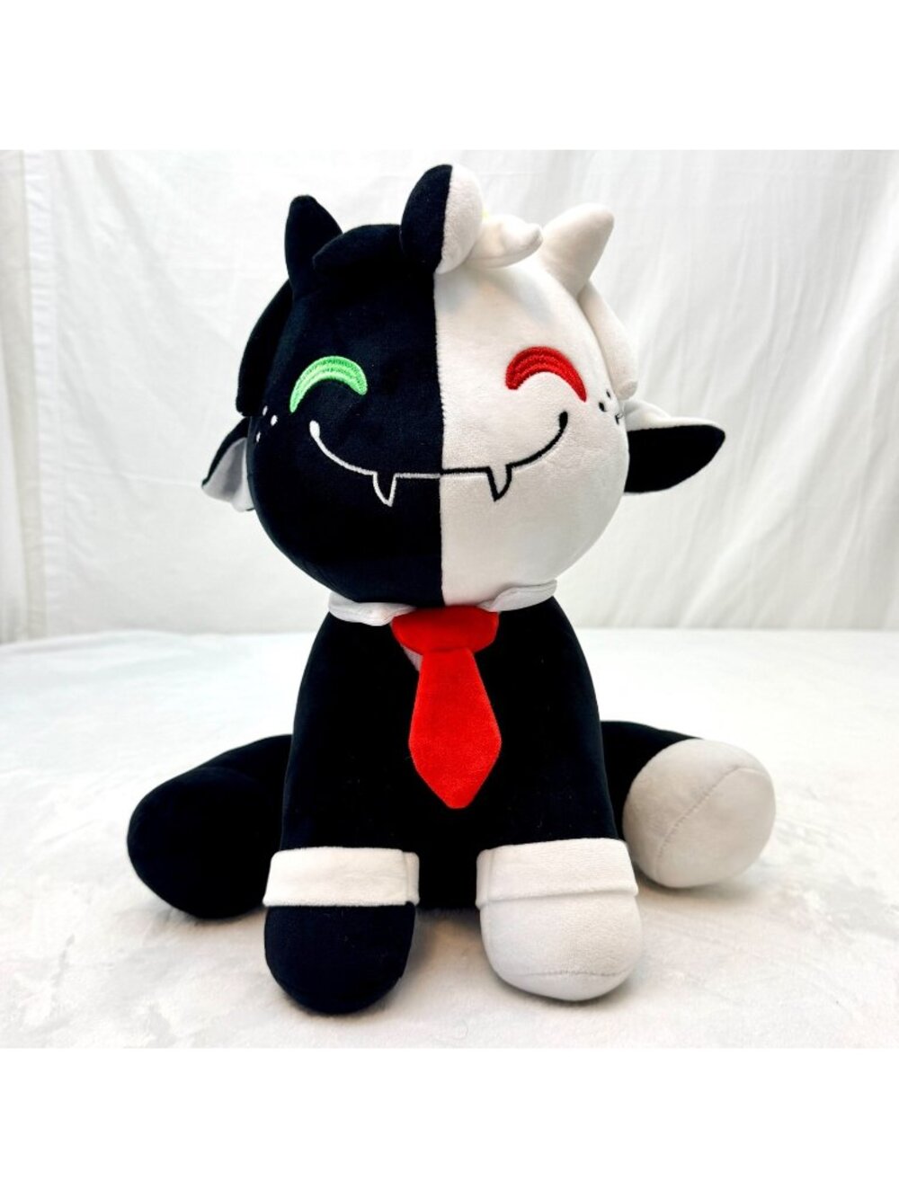 Youtooz Ranboo Sit 12" Stuffed Plush Toy Limited Edition Black White